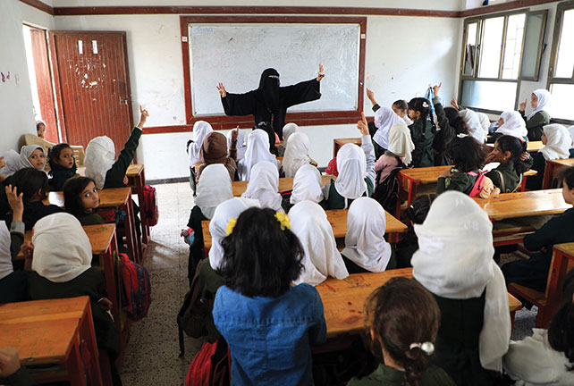 MOHAMMED HUWAIS / AFP