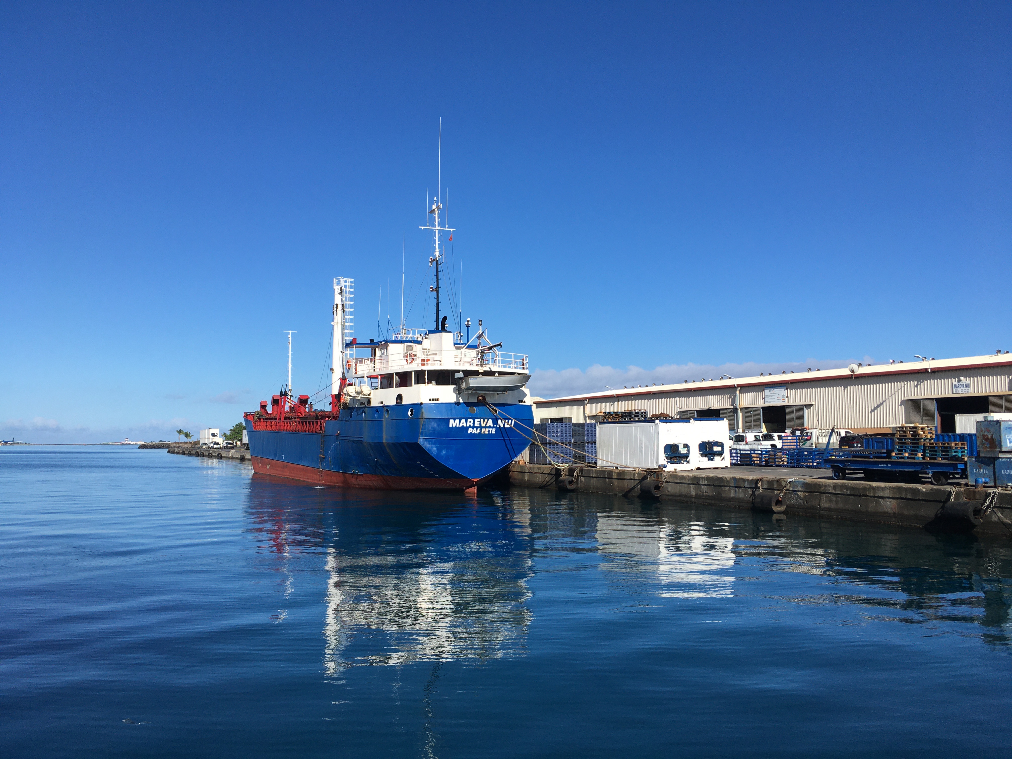 Le Mareva Nui a été mis à l’eau en 1976. Après 45 d’exploitation la société Transport maritime des Tuamotu ouest prévoit de le remplacer d’ici 2023.