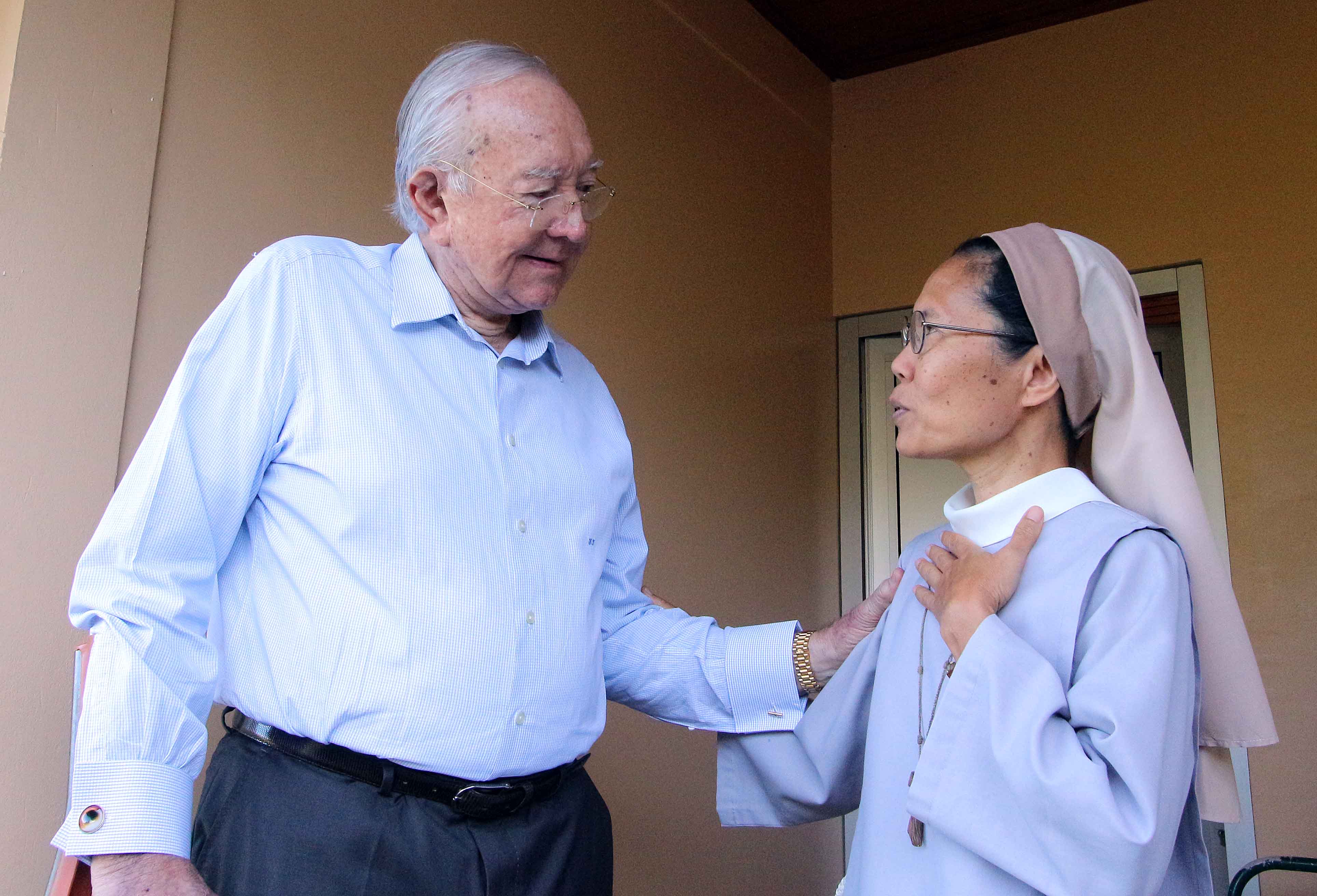 Typhon Haiyan aux Philippines : Le Président exprime la solidarité des Polynésiens