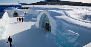 Un hôtel fait de glace en Laponie équipé d'alarmes incendie