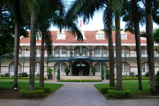 Le bâtiment de la présidence de Polynésie française à Papeete.