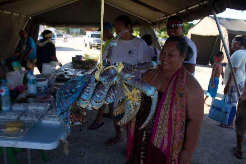 2ème marché à Hao : succès incontestable pour les artisans de Amanu