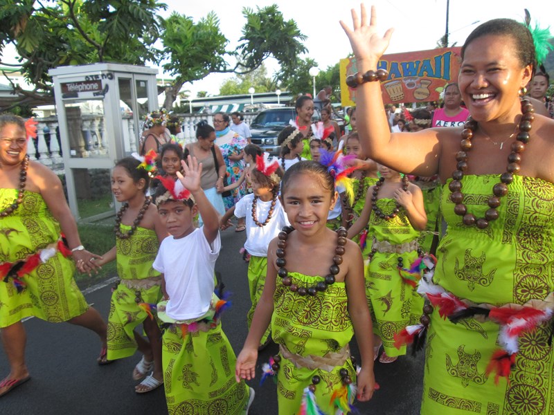 Animation à la presqu’île : quand les enfants de Tautira paradent …