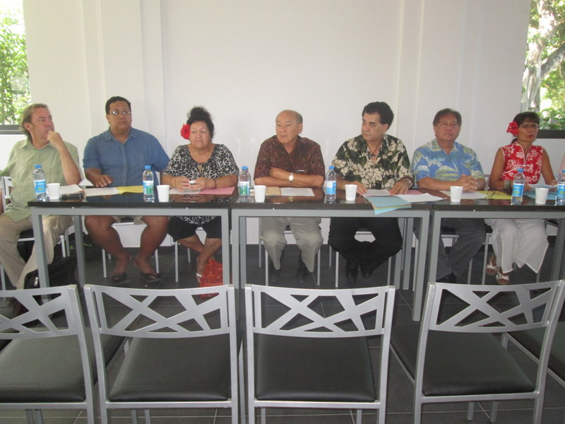 Teie tetahi o te mau mero nō te tāpura "Les Entreprises Réunies".