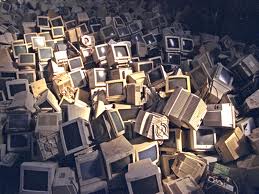 Informatique/télécoms : 300.000 tonnes de e-déchets en moins avec de nouvelles normes
