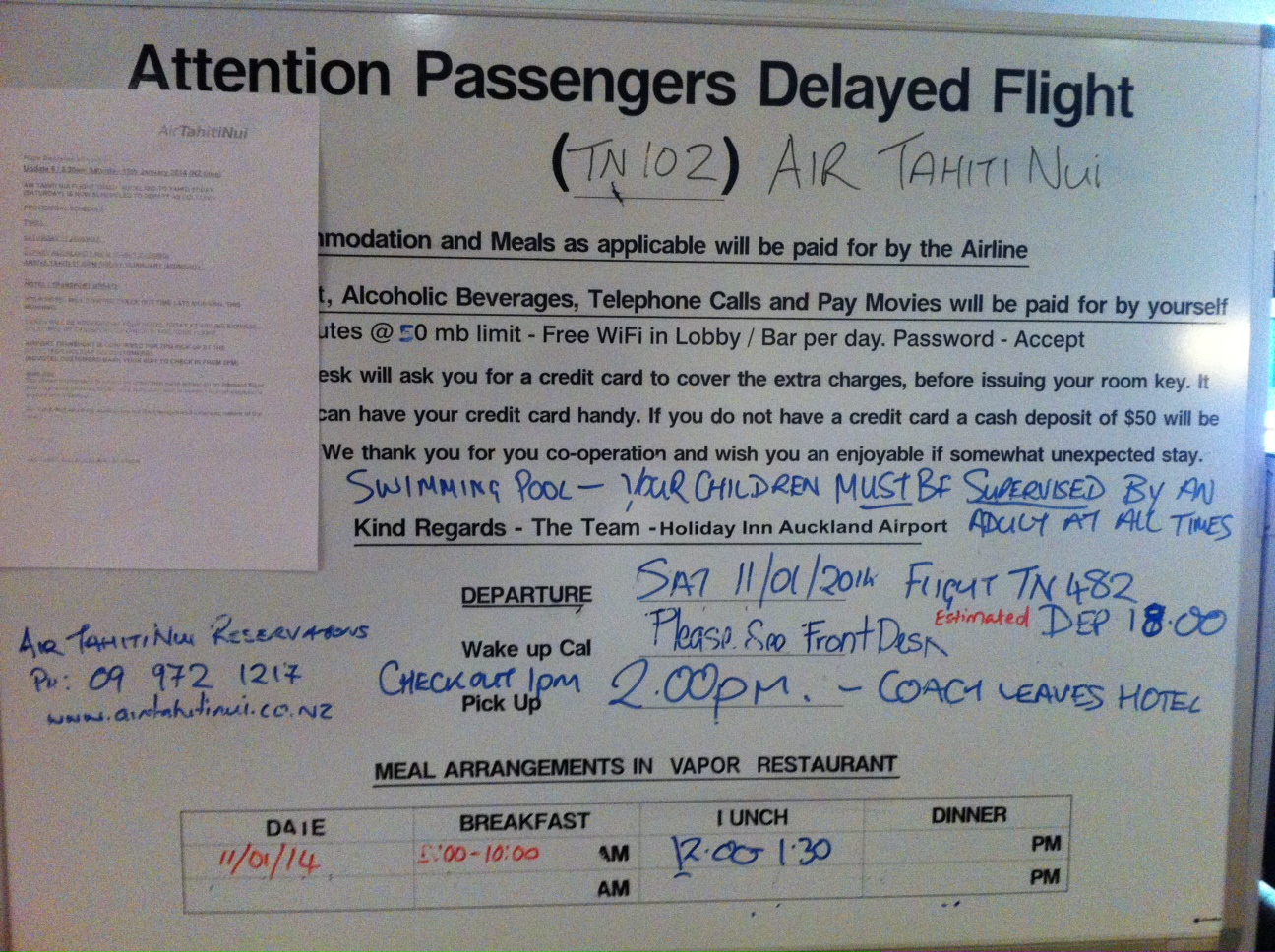 Le vol TN482 en provenance d'Auckland est attendu dans la nuit