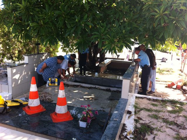 Insolite : un adolescent fait une chute de 4 mètres dans un caveau