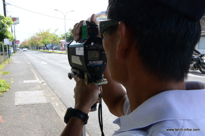 Un motard a été contrôlé à 115 km/h, mardi matin à l’entrée de Papeete