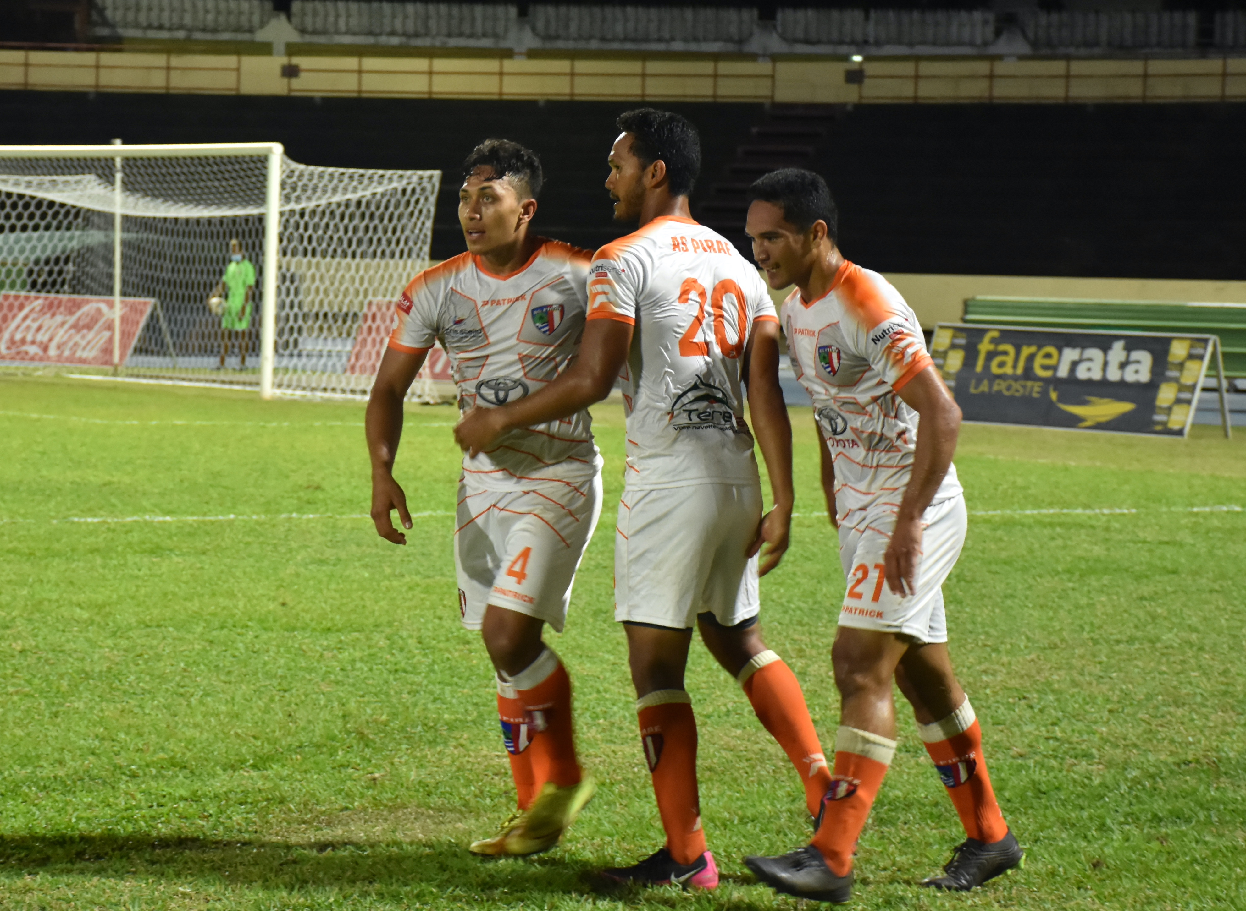 Dans sa décision, le tribunal indique que, “le certificat international de transfert de Tamatoa Tetauira n’a jamais été effectivement demandé à la FTF, conduisant le joueur à participer au championnat avec une double licence.”