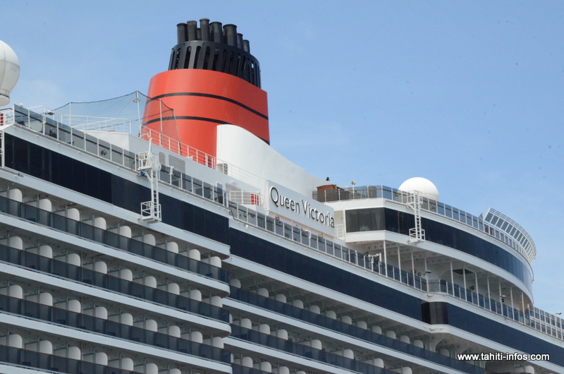 Le MS Queen Victoria en escale à Tahiti