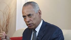 Corps électoral en Nouvelle-Calédonie: "On s'en remet aux tribunaux" (Lurel)