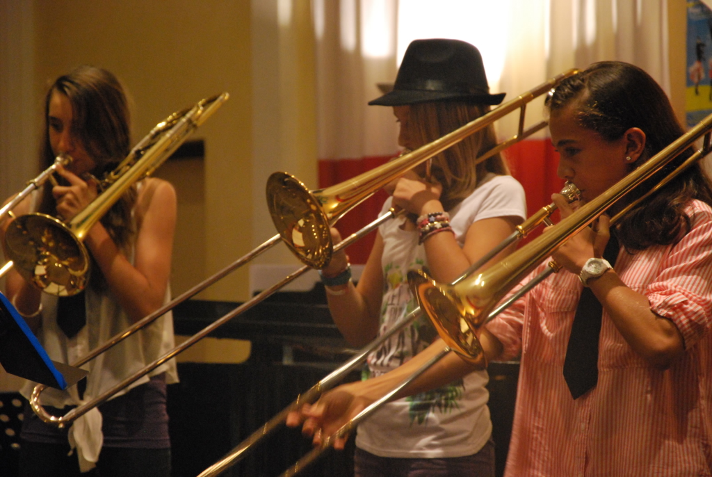 Concert de la femme : triomphe des ensembles du conservatoire à Pirae