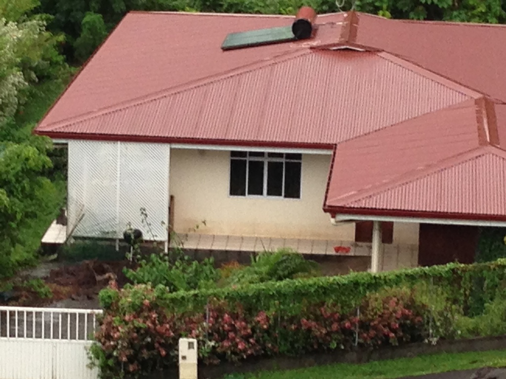 Le cadavre d’un homme d’une quarantaine d’années a été découvert pendu à son domicile en début d’après-midi, au lotissement Arevareva