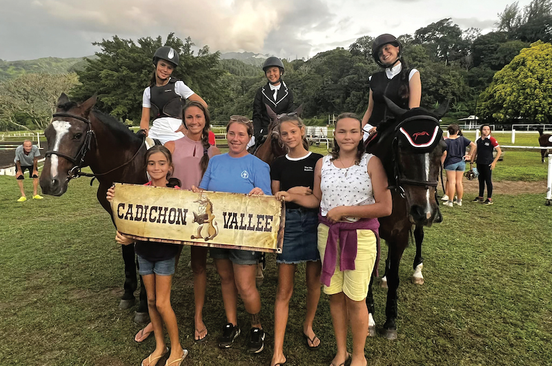 Les cavalières de Raiatea se sont déplacées à Tahiti pour la Coupe Tahiti Nui. ©Cadichon Vallée