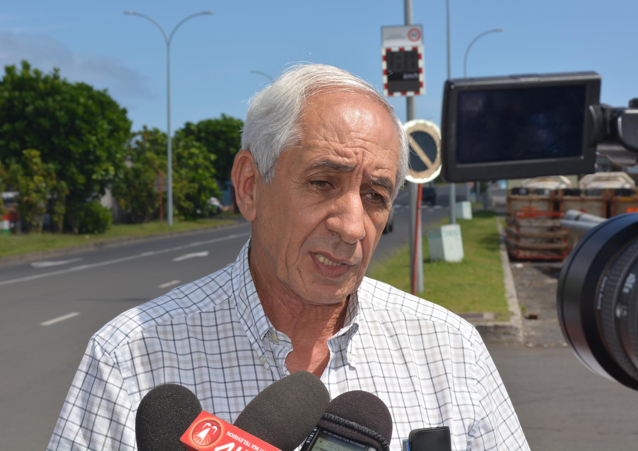 Impressionné par l'initiative du Port Autonome, Albert Solia veut le généraliser à Tahiti.