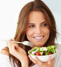 En mangeant des légumes, les jeunes femmes préservent leur capital santé