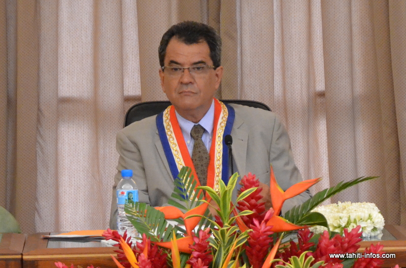 Fonction publique communale : Edouard Fritch se prononce en faveur du "libre choix" des agents