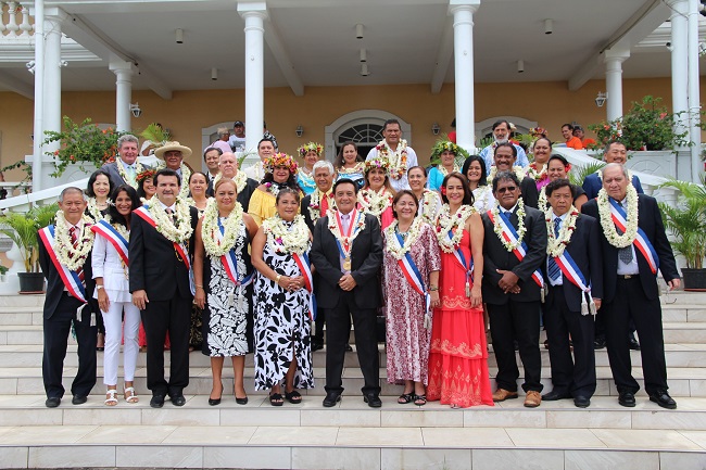 Le conseil municipal de Papeete au complet.