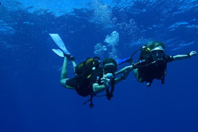 Accident de plongée à Rangiroa : un touriste japonais refuse de faire un palier