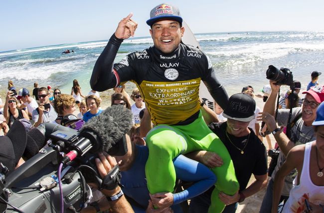 Michel Bourez gagne enfin une étape du World Tour !