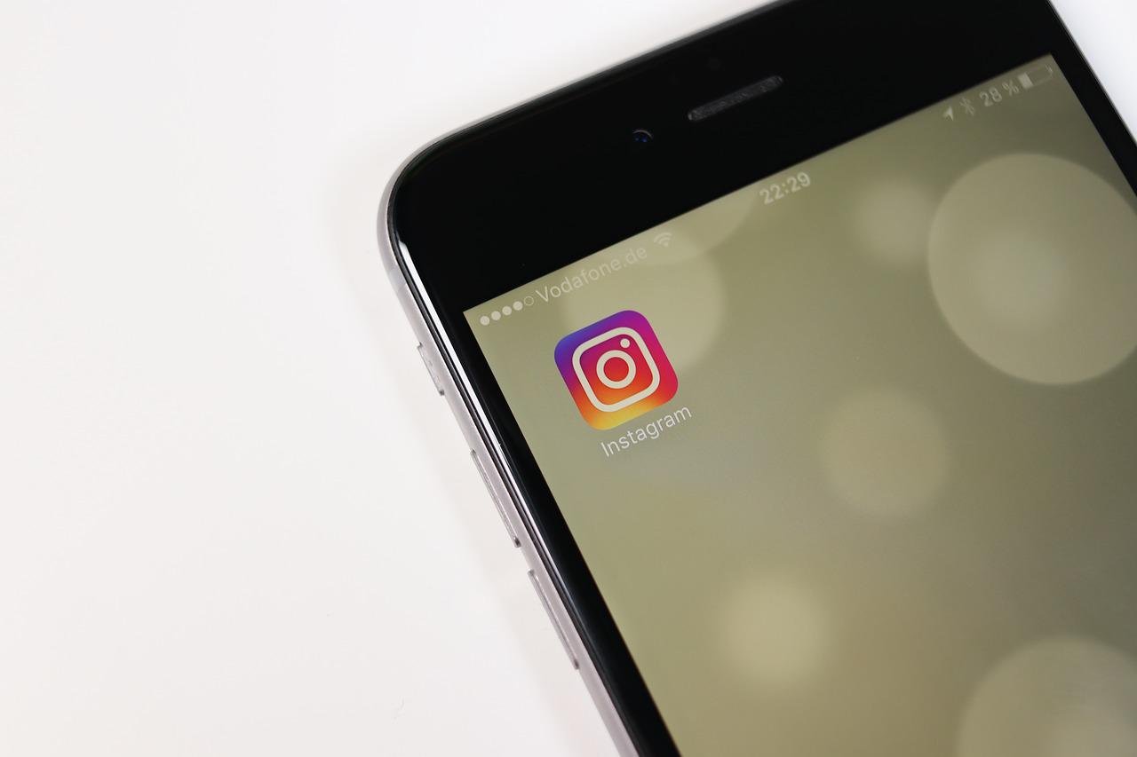 Instagram veut donner aux parents plus d'outils pour surveiller le compte de leurs enfants