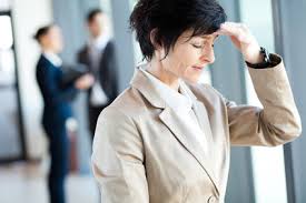 Cancer: un tiers des malades ont cessé de travailler deux ans après diagnostic