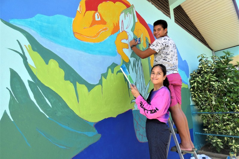 Collège de Paopao : des fresques pour calmer le esprits