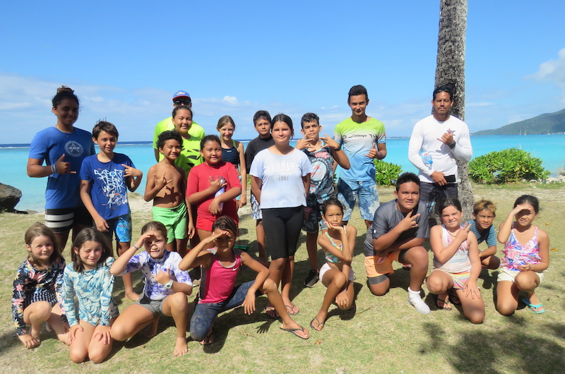 Moorea : les jeunes se jettent à l'eau pour leur santé