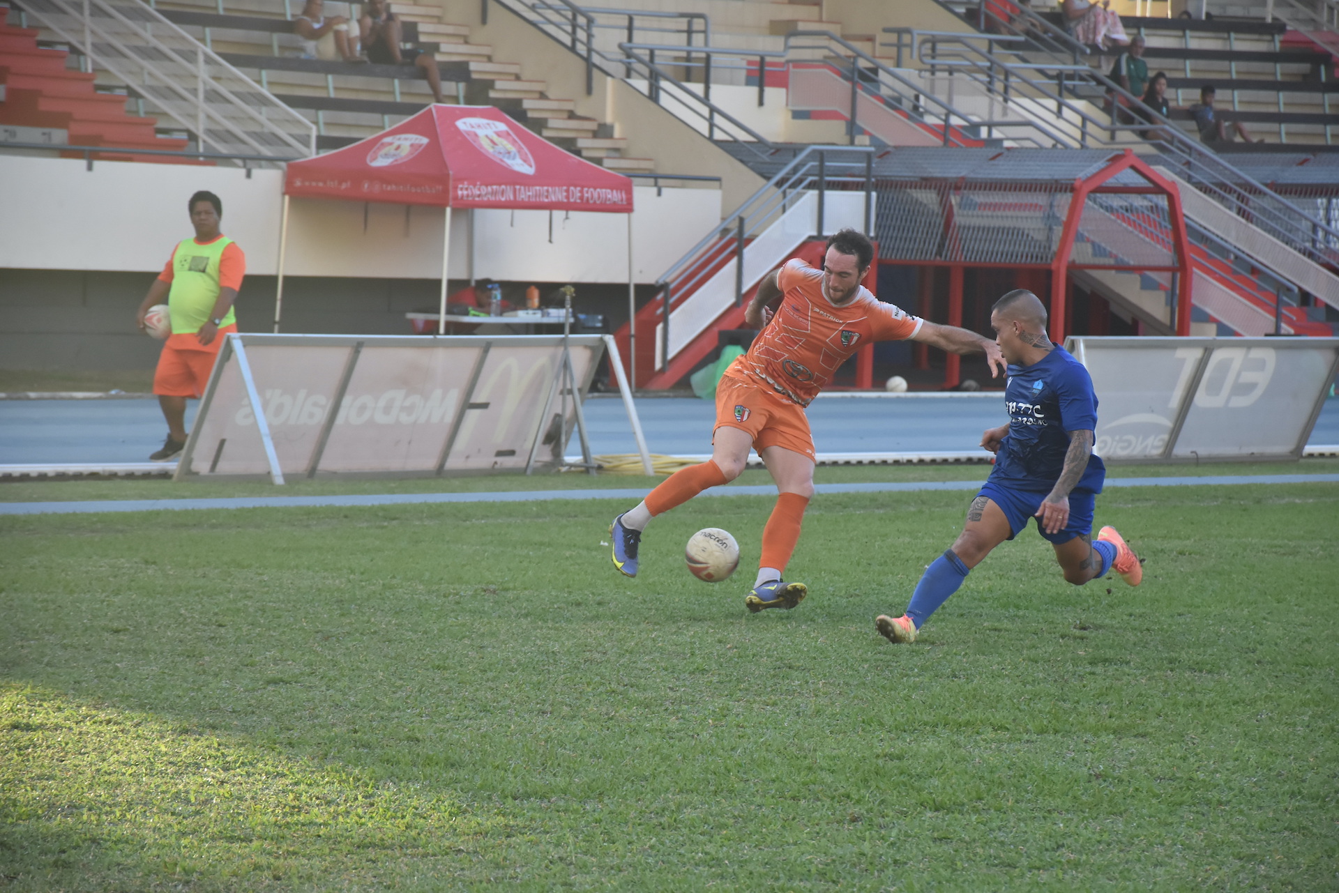 Benoit Mathon et Pirae devront s'imposer, ce vendredi 15 juillet, face à Dragon pour conserver leur titre de champion de la Ligue 1.
