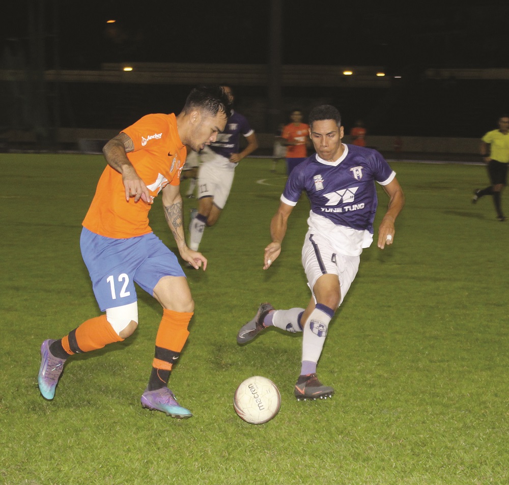 Dragon a largement fait jeu égal avec Vénus mais ses attaquants (ici François Mu) ont manqué de réussite dans la finition.