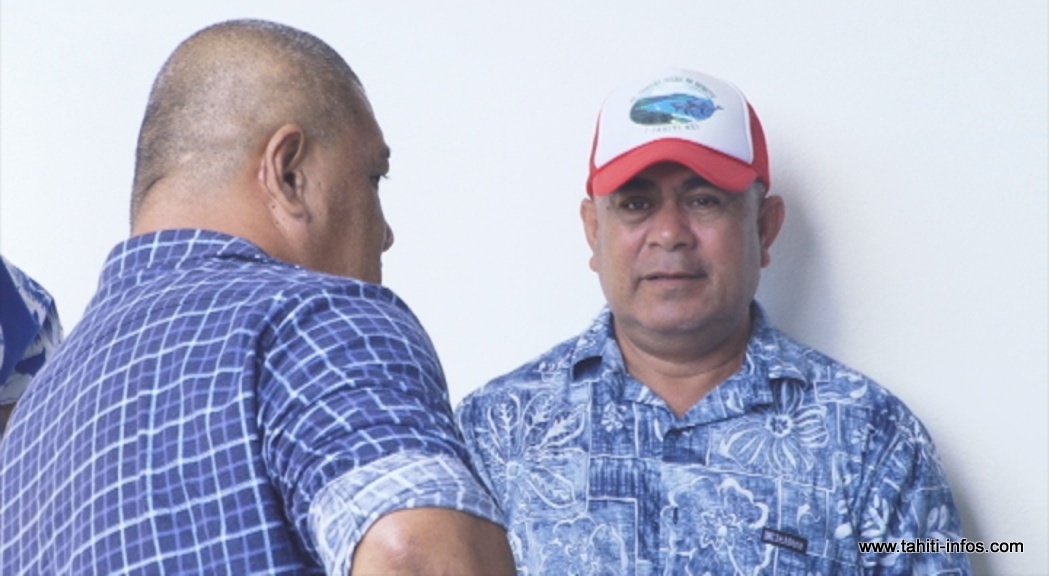 Tutu Manate et Tino Mara sont mis en examen pour le meurtre, l'enlèvement et la séquestration en bande organisée du journaliste Jean-Pascal Couraud, en décembre 1997