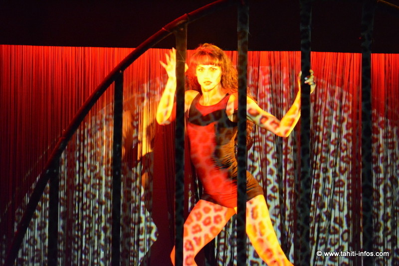 Le Crazy Horse se met à nu à Tahiti