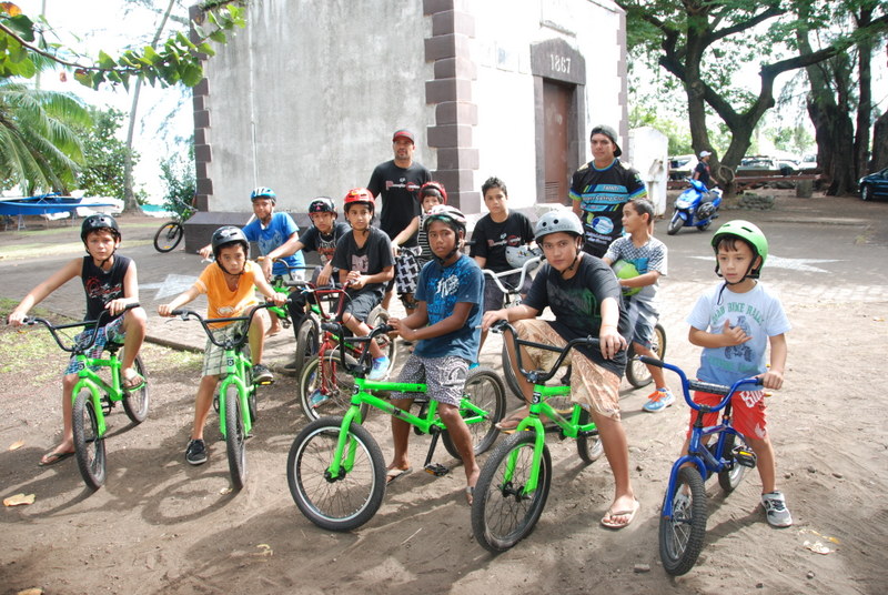Des initiations au BMX, à la slack line, à la pétanque et même au stand up paddle sont prévues