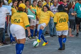 Mondial-2014: des prostituées jouent au foot pour défendre leurs droits