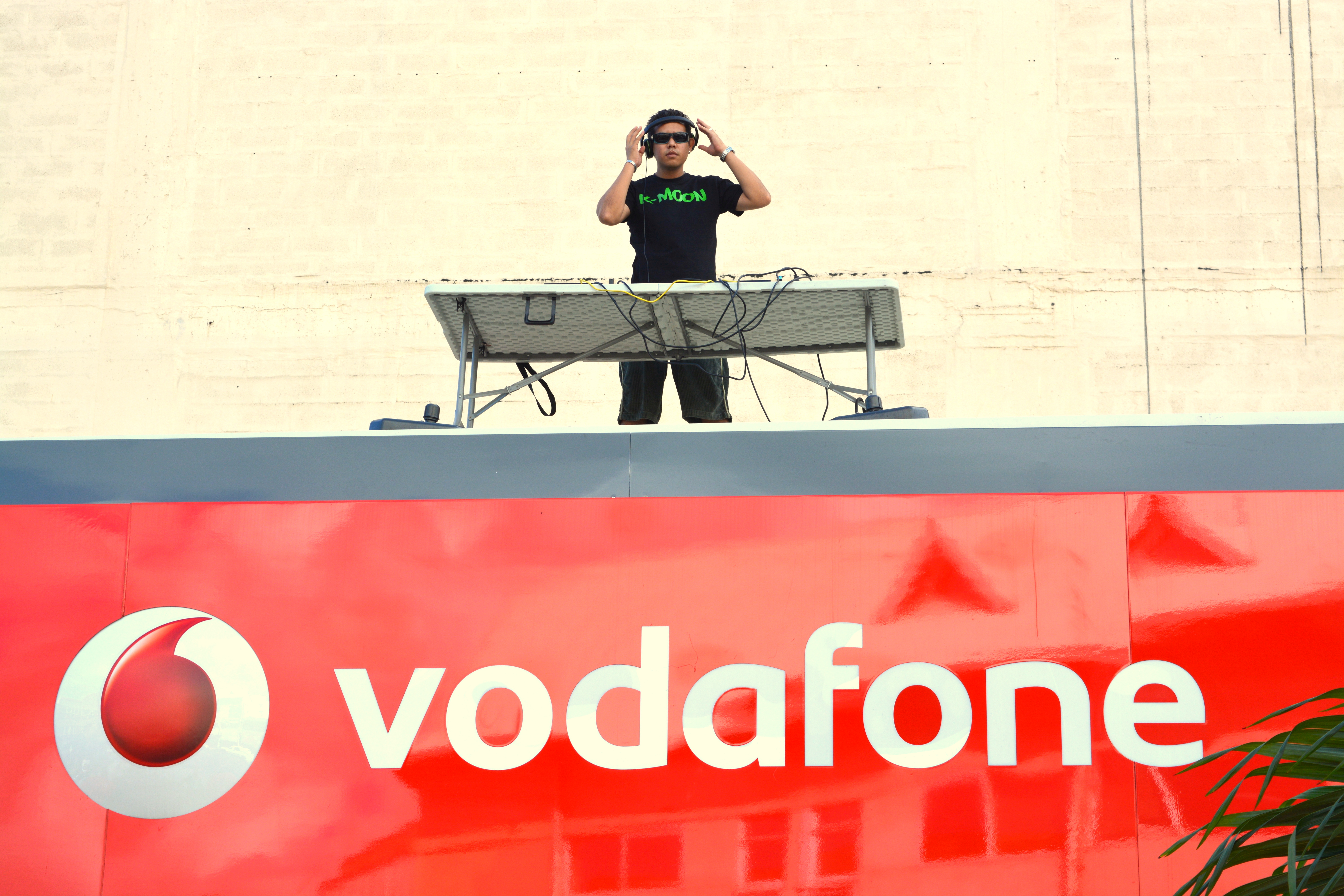 1er anniversaire de Vodafone polynésie : le « street marketing » met l’ambiance