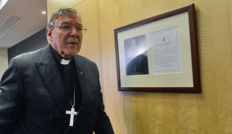 En décembre 2013, l'archevêque de Sydney, cardinal d'Australie, présentait les excuses de l'église pour les actes de pédophilie commis dans ses rangs, sans jamais prononcer le mot.