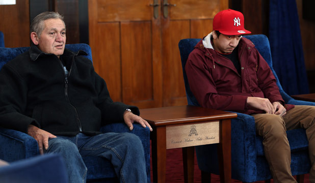 Korotangi Paki et son père