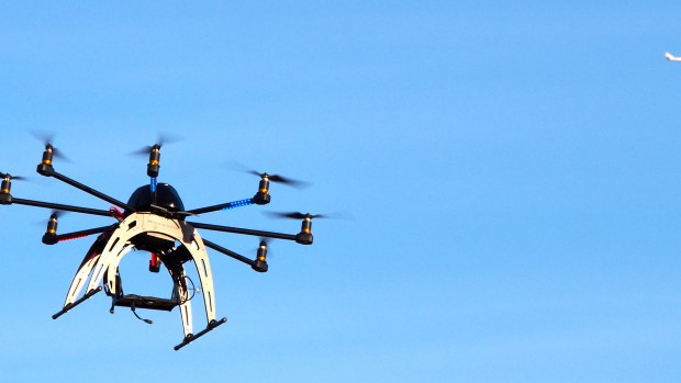 Souriez, vous êtes filmés... par un drone