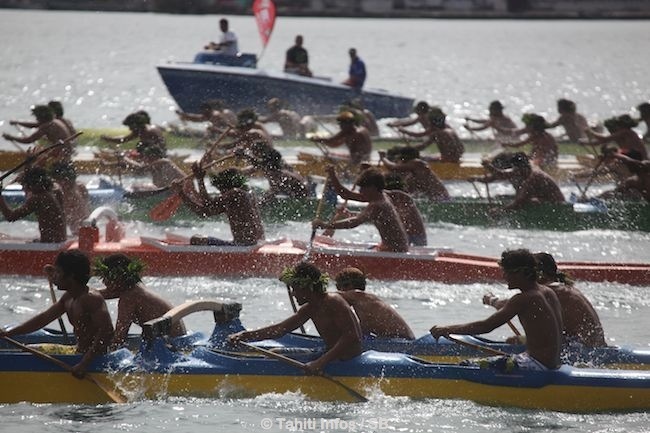 Des GPS sur les pirogues pour suivre la course Fa'ati Moorea