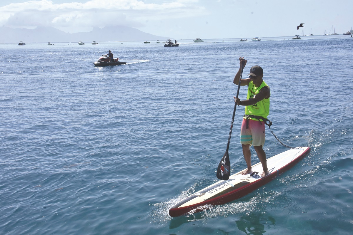 Lorenzo Bennett a lâché ses rivaux sur le retour en plaçant une accélération au niveau de la passe Nordhoff.