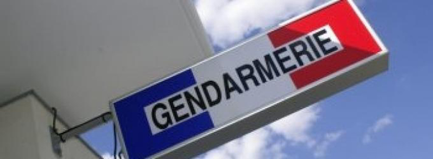 Quatre hommes recherchés après un vol avec violence à Arue, un appel à témoins lancé