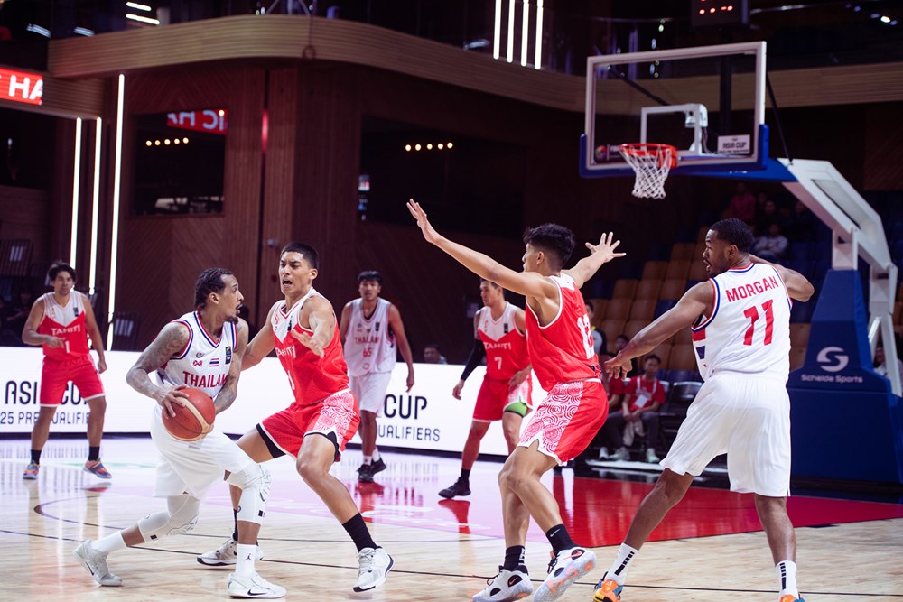 La sélection tahitienne lors de son match face à la Thaïlande. (photo : FIBA)