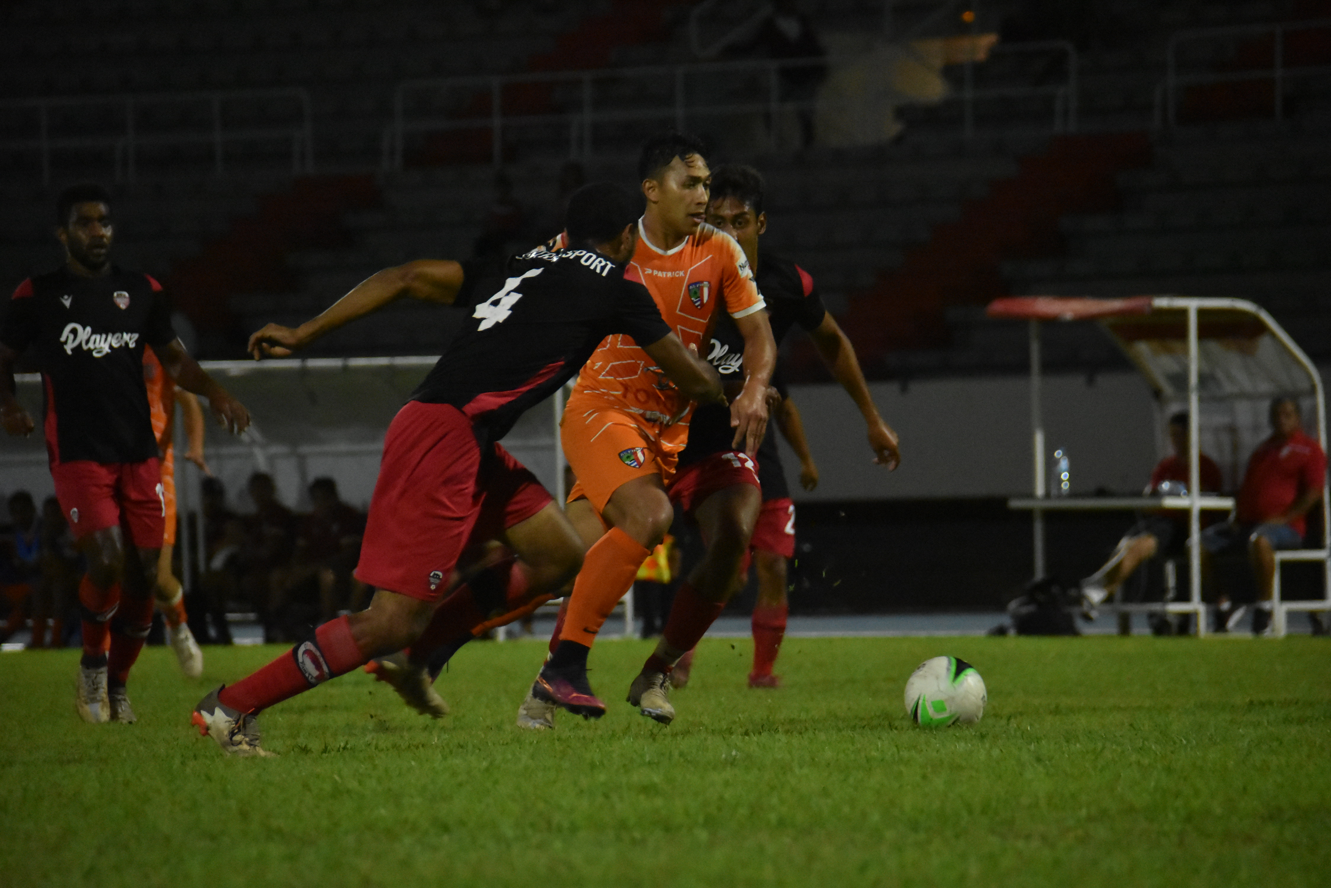 Avec son triplé, Tamatoa Tetauira a montré la voie à Pirae pour s'imposer face à Central.