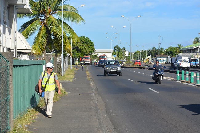 L’utilisation des crédits 2014 du 3e instrument financier permettra le lancement des études pour le passage à 2x2 voies de la RT2 entre Papeete et Arue.