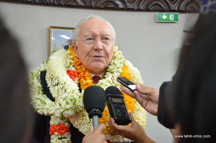 Gaston Flosse : "je souhaite au Tahoera’a de réussir"