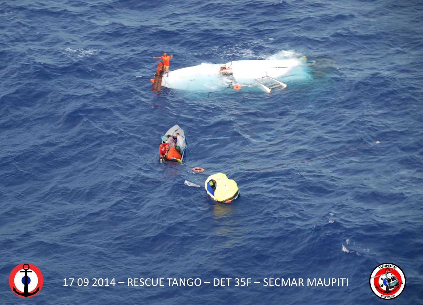 Le bonitier s'est retourné à 30 nautiques à l'Ouest au large de Maupiti, mercredi