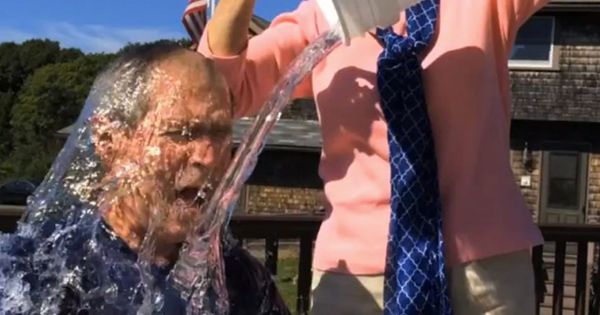Un des pompiers blessés lors d'un "Ice Bucket Challenge" est décédé aux Etats-unis