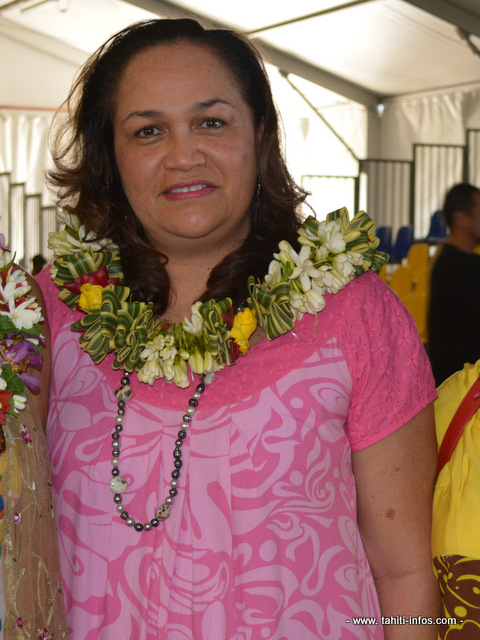 Valentina Cross, ancienne tavana de Teva i Uta, part "en campagne" pour obtenir un référendum local au sujet de la vente d'alcool à emporter sur la commune.