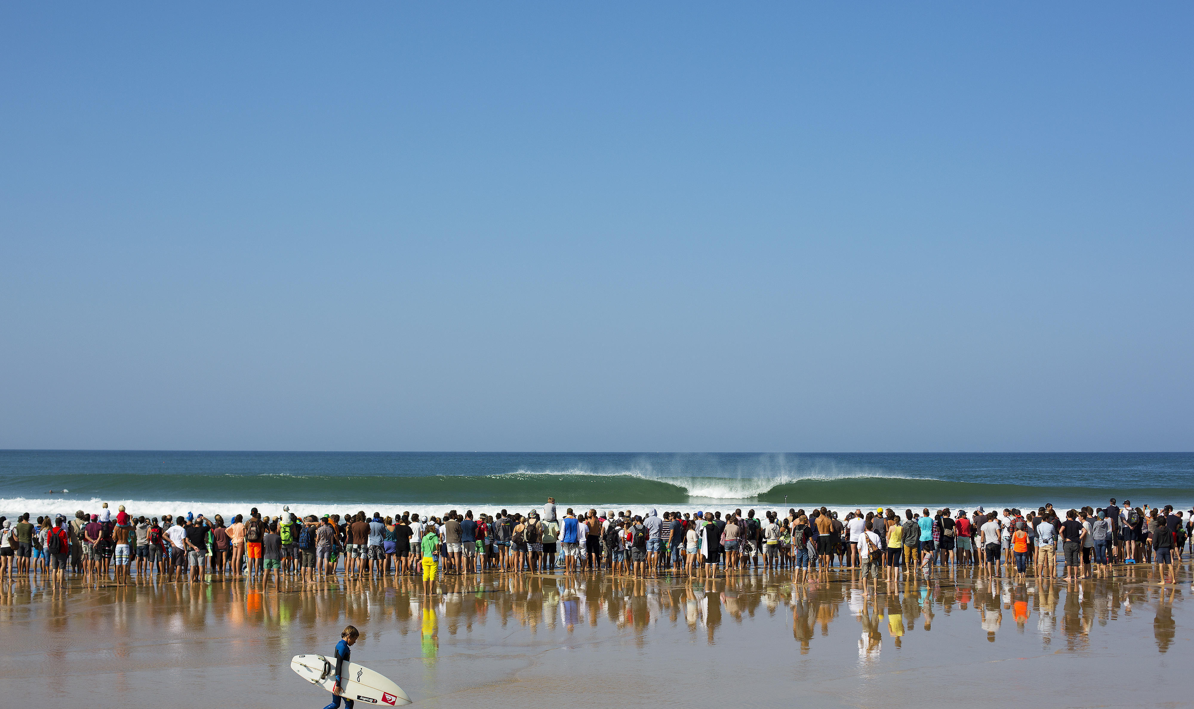 Surf International – Quiksilver Pro France : Michel Bourez sort au round 3 après une série sans vagues !