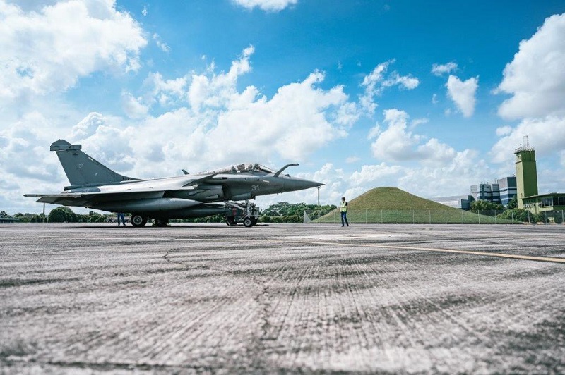 Durant plusieurs jours, les pilotes français ont réalisé des vols en Indopacifique avec la force aérienne de la république de Singapour. ©FAPF
